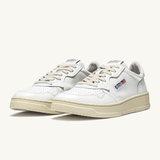 Medalist Low Man - White