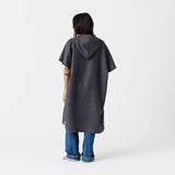 Daybreak Quick Dry Poncho - Heather Black