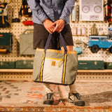 Mountain Utility Tote - Black/Neutral