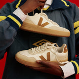 V-90 - Pure Camel Almond Natural